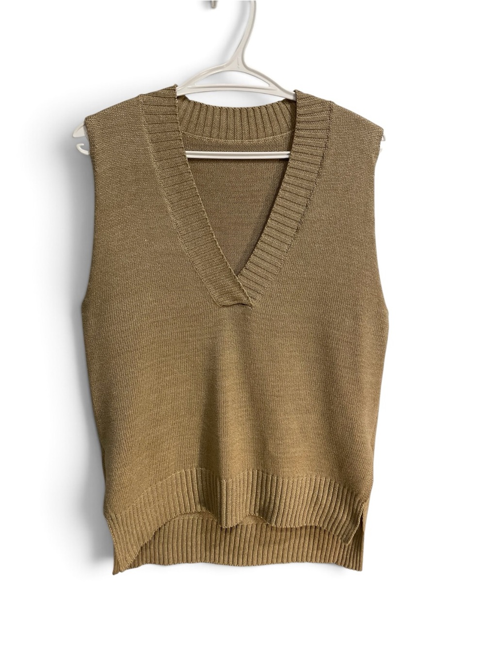Source Unknown Brown V-Neck Sleeveless Knit Vest